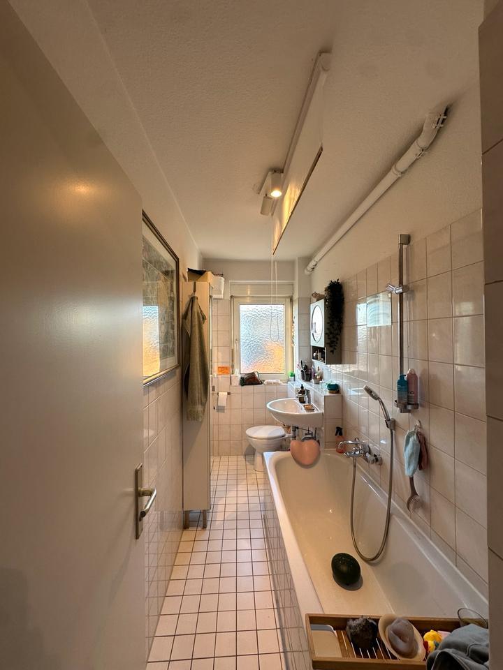 NUR **6 Monatige Zwischenmiete**Möblierte 2 Zimmer EBK & Balkon zimmer