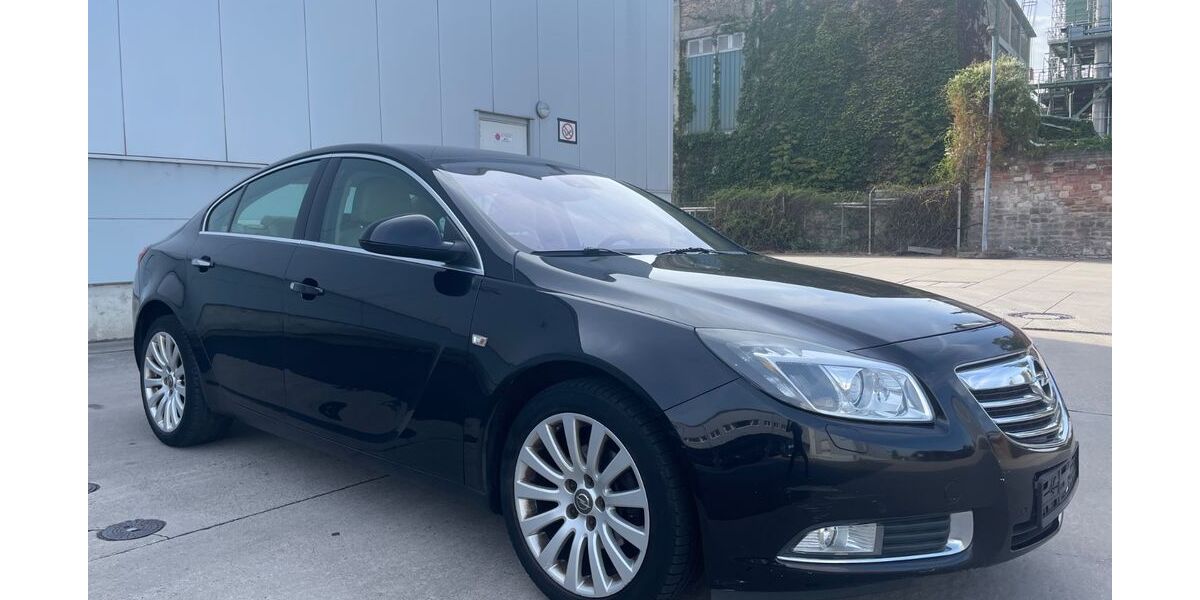 Opel Insignia 273.466 km 3.900 € Mainz-Mombach 55120