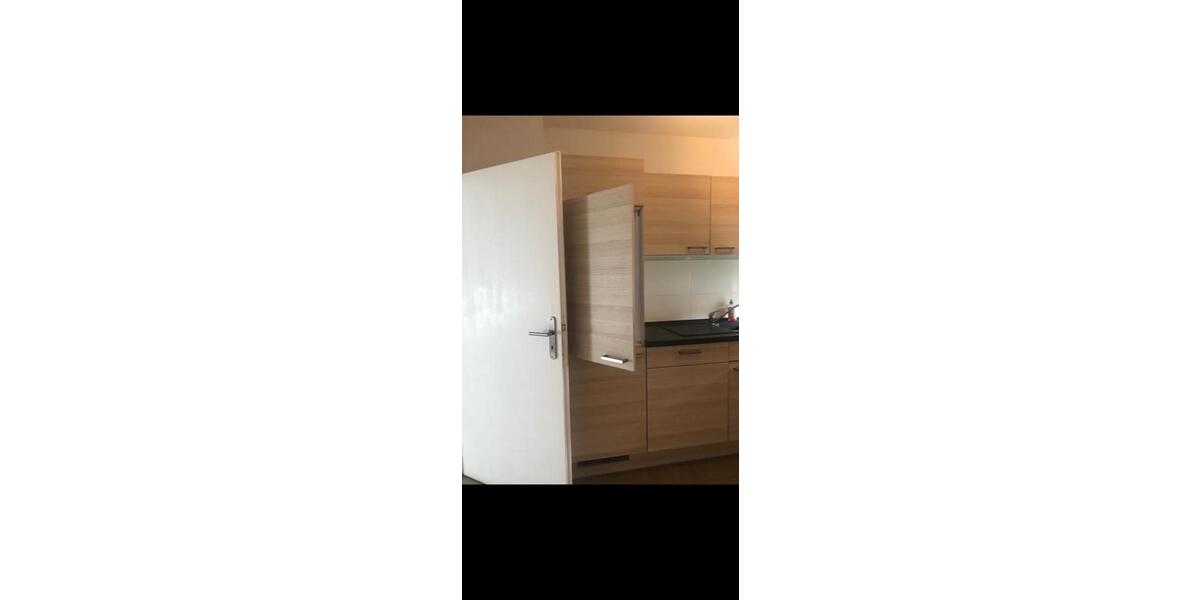 Helle 2-Zimmer-Wohnung mit Balkon in Schlangenbad zu vermieten 2 zimmer