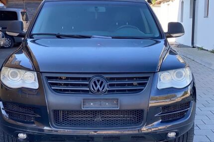 VW Touareg 190.671 km 5.250 € Frankfurt am Main 60385
