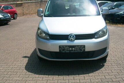 VW Caddy 286.100 km 4.999 &euro; Wiesbaden 65187