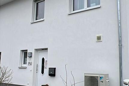 Haus Gau-Algesheim Algesheim - 6 Zimmer, 157 m&sup2;, 2.630&euro; | Angebot:25518990