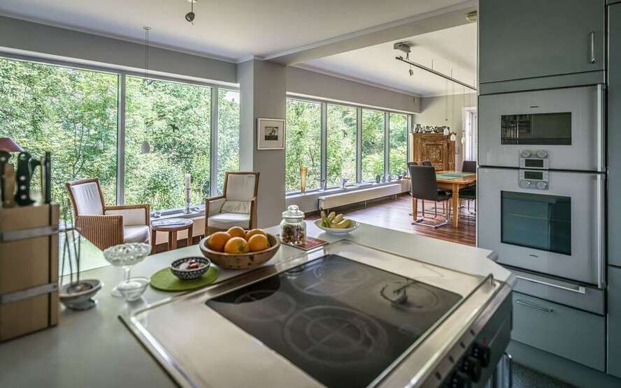 Haus zum Kaufen in Wiesbaden 1.885.000 € 348 m²