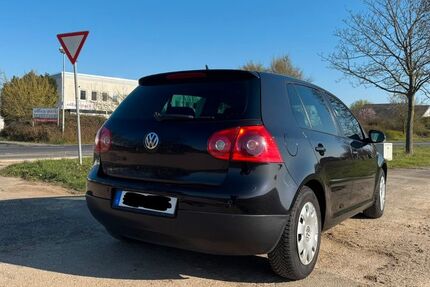 VW Golf 197.000 km 2.000 &euro; Wiesbaden 65187