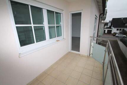 Stilvoll sanierte 2-Zimmer-Wohnung mit Fußbodenheizung und Balkon 2 zimmer