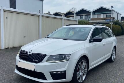 Skoda Octavia 183.000 km 13.100 &euro; Rüsselshein 65428