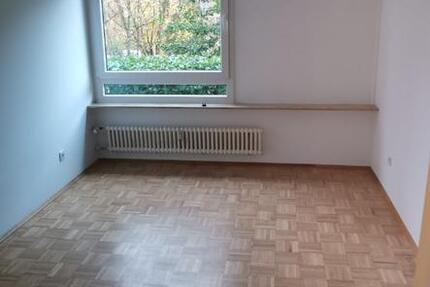 Helle 4 Zimmer Eigentumswohnung 2 Bäder zimmer