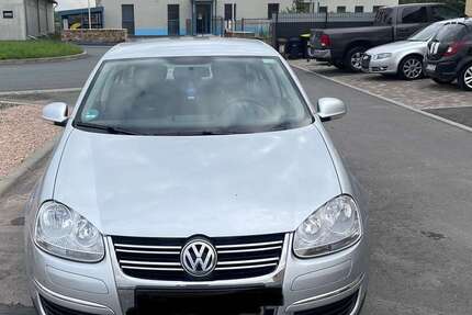 VW Jetta 92.000 km 5.300 &euro; Mainz 55129