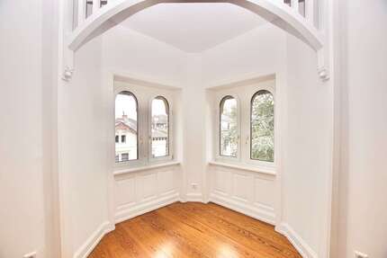 Wohnung zum Mieten in Wiesbaden 2.850 € 166 m² 5 zimmer