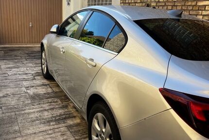 Opel Insignia 46.200 km 13.000 &euro; Ginsheim-Gustavsburg 65462