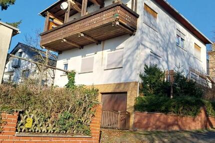 2 - 3 Familen Haus mit viel Platz zimmer