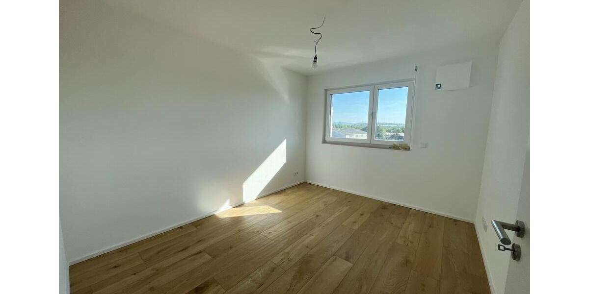 Einfamilienhaus Wiesbaden Mainz-Kastel - 4 Zimmer, 131 m&sup2;, 2.300&euro; | Angebot:26676754