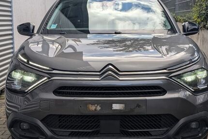 Citroen C4 135.525 km 12.090 &euro; Mainz 55128