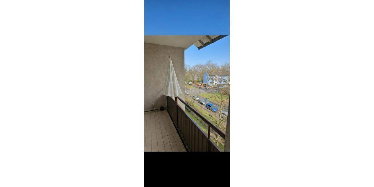 Etagenwohnung Frankfurt am Main West - 2 Zimmer, 64 m&sup2;, 244.000&euro; | Angebot:26110371