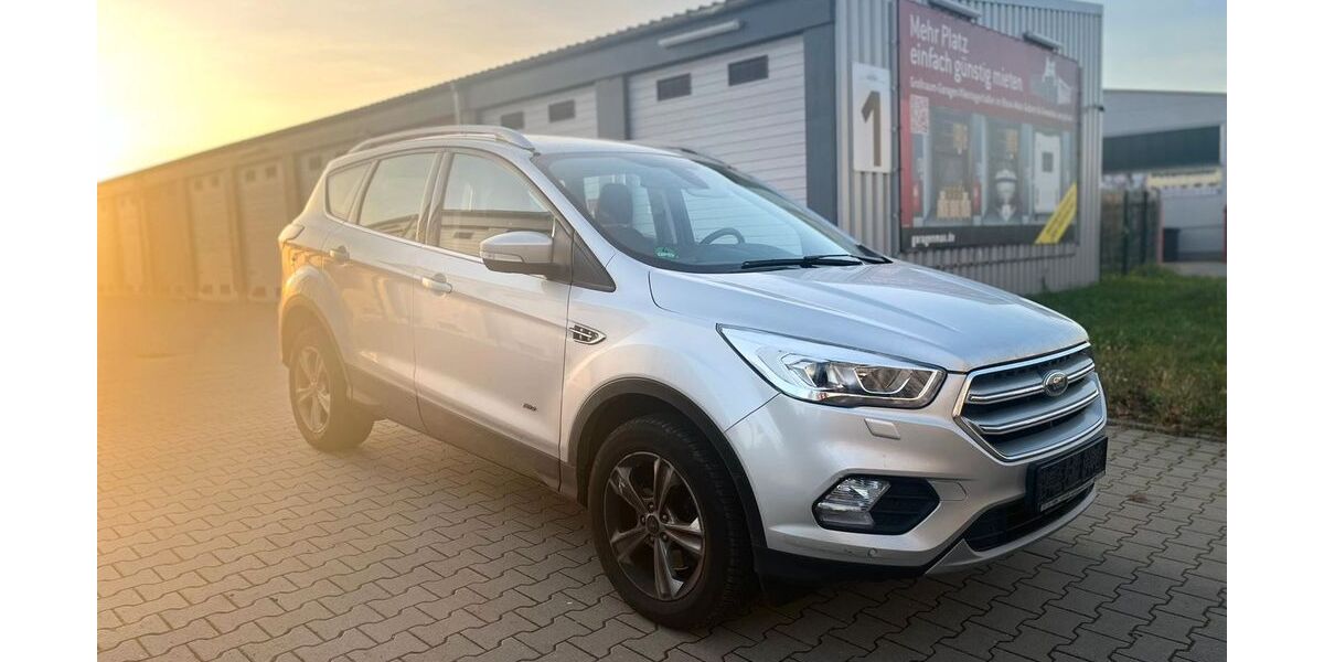 Ford Kuga 104.000 km 13.900 € Groß Gerau 64521