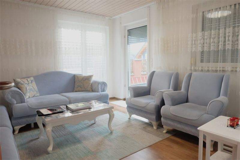 Doppelhaushälfte Nierstein - 6 Zimmer, 156 m&sup2;, 529.000&euro; | Angebot:23942799