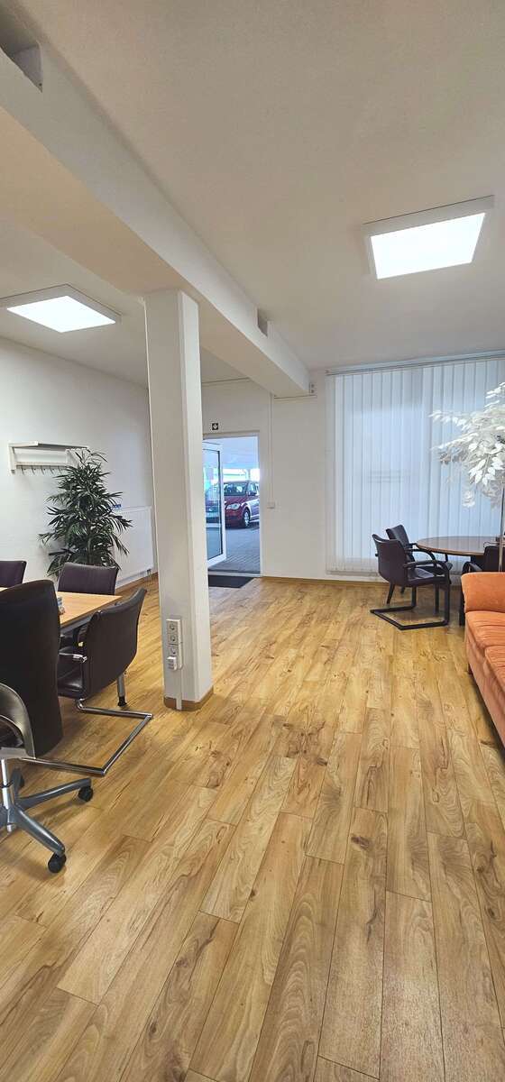 Büro in Hünstetten 620 € 56 m² zimmer