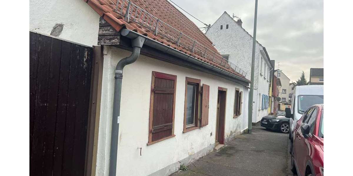 Haus zum Kaufen in Wiesbaden 195.000 € 48 m² 3 zimmer