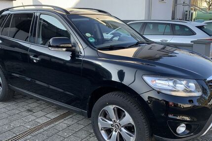 Hyundai SANTA FE 232.000 km 5.950 &euro; Mainz 55130