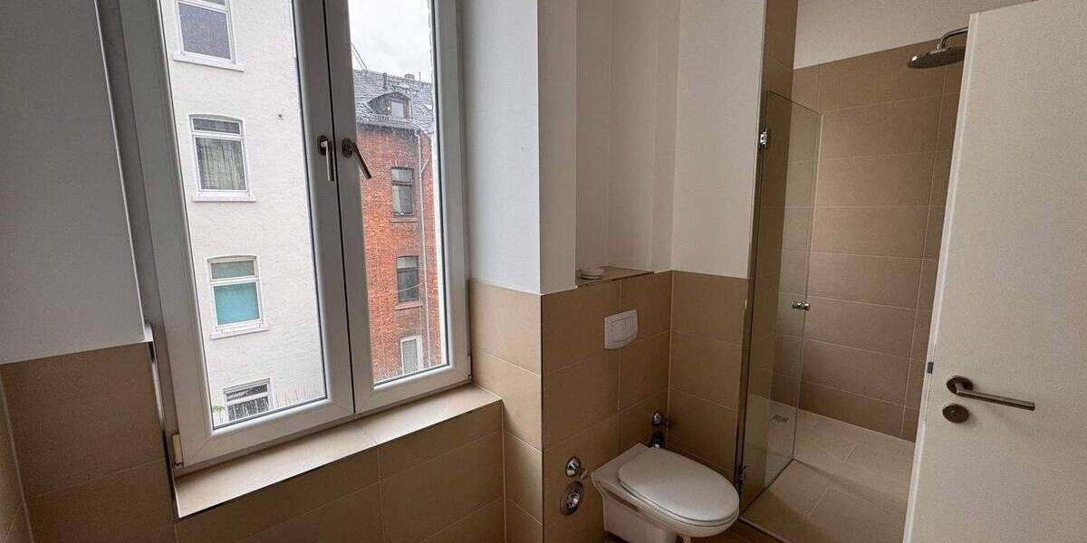 Etagenwohnung Wiesbaden Westend / Bleichstraße - 2 Zimmer, 79 m&sup2;, 1.175&euro; | Angebot:25737579