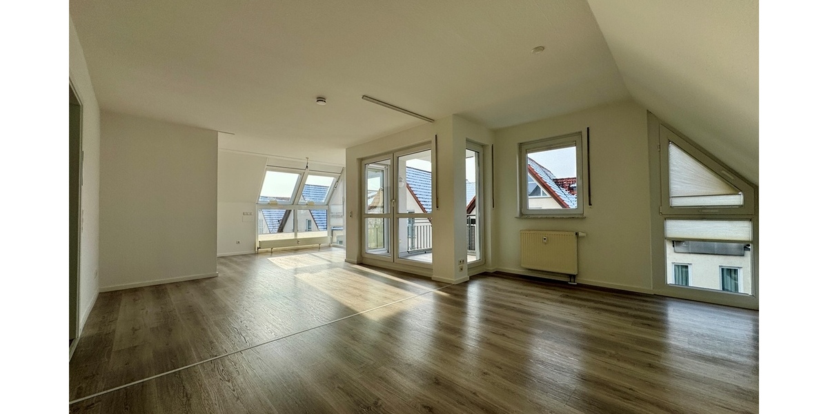 Hofheim: Urbanes Wohnen über den Dächern von Hofheim! - Etagenwohnung Hofheim | Angebot:25255789