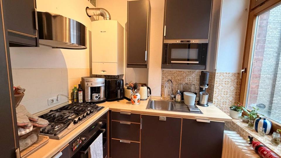 Ruhige Altbauwohnung im Westend - möblierte Untermiete ab Mai 2 zimmer