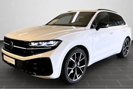 VW Touareg 24.098 km 75.300 &euro; Wiesbaden 65189