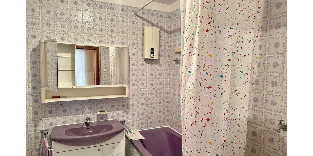 Etagenwohnung Hofheim am Taunus Hofheim - 2 Zimmer, 79 m&sup2;, 249.500&euro; | Angebot:25725820