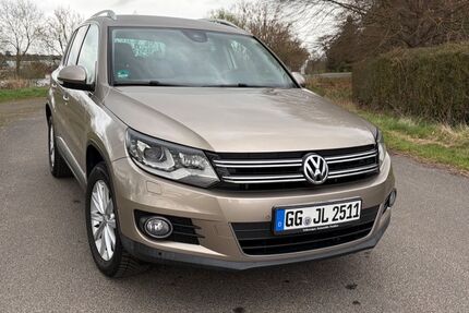 VW Tiguan 198.000 km 10.400 &euro; Rüsselsheim 65428