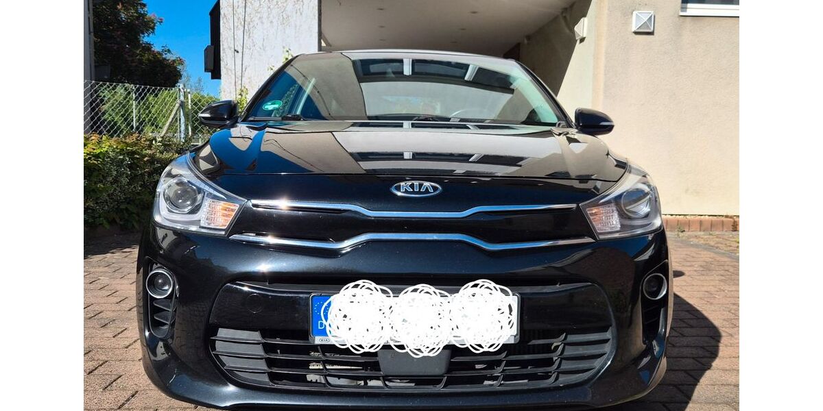 Kia Rio 175.000 km 8.600 &euro; Hattersheim am Main 65795