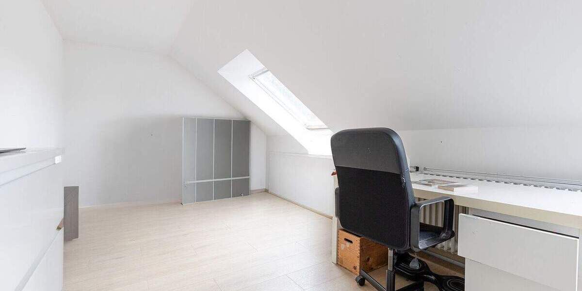 Reihenendhaus Frankfurt am Main Praunheim - 7 Zimmer, 160 m&sup2;, 1.050.000&euro; | Angebot:24027281