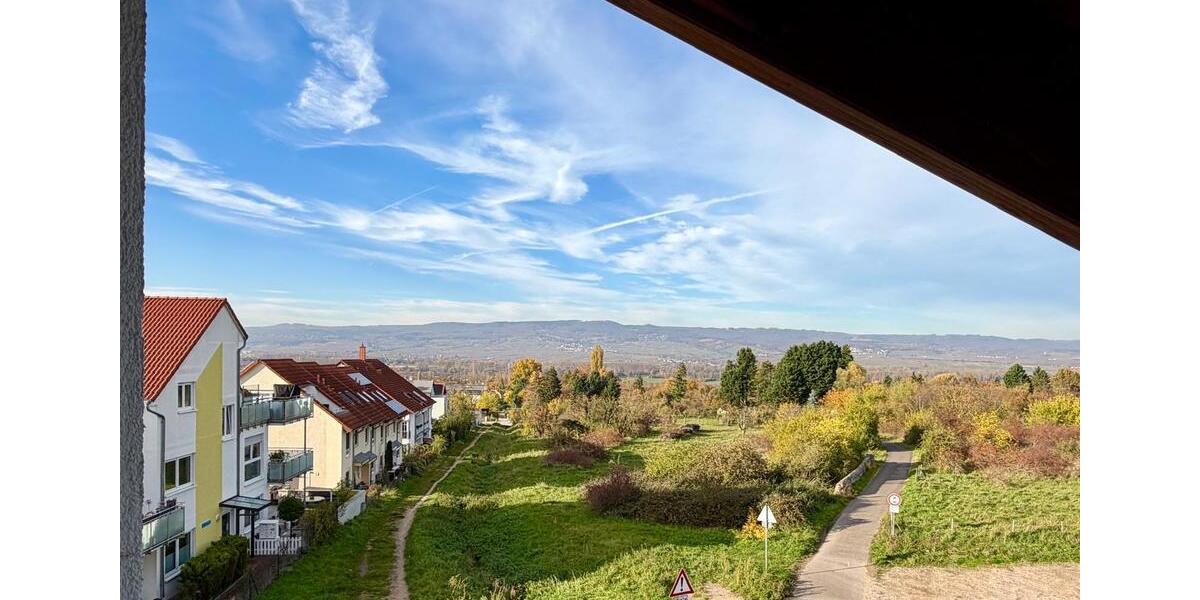 Dachgeschoßwohnung Ingelheim am Rhein - 4 Zimmer, 108 m&sup2;, 1.400&euro; | Angebot:25451377