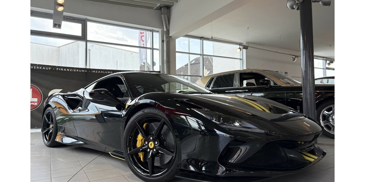 Ferrari F8 Tributo Racing|Lift|Carbon|Service neu|Garantie 16.209 km 285.999 &euro; Mainz-Kostheim 55246