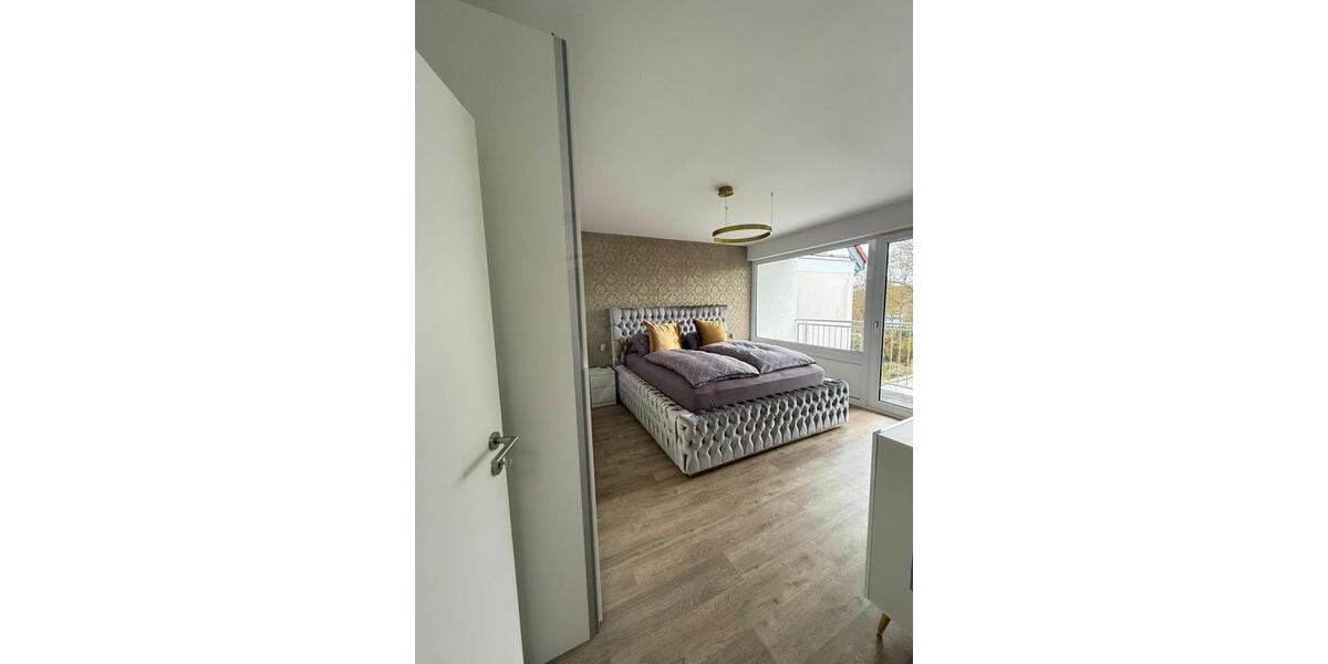 Reihenhaus Schwalbach am Taunus - 6 Zimmer, 170 m&sup2;, 890.000&euro; | Angebot:26703935