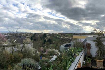 Penthouse in Bad Soden - Terrasse, Schwimmbad 3 zimmer