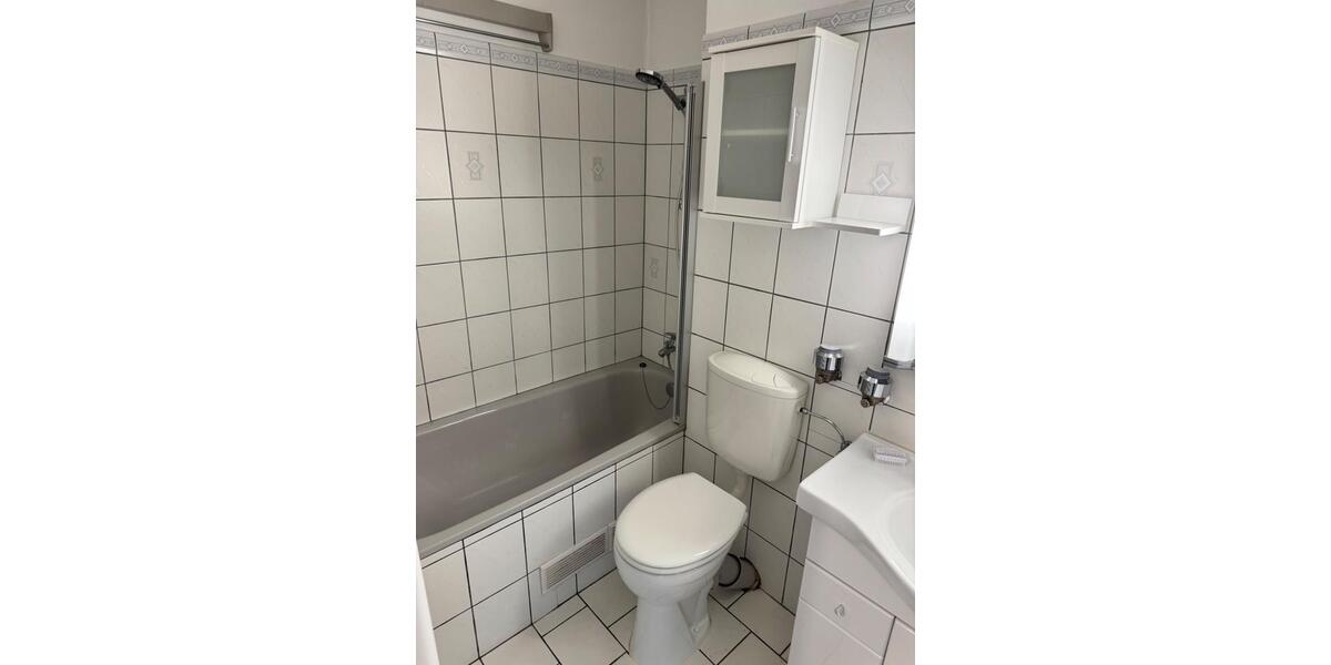Etagenwohnung Eschborn - 2 Zimmer, 68 m&sup2;, 215.000&euro; | Angebot:27121604