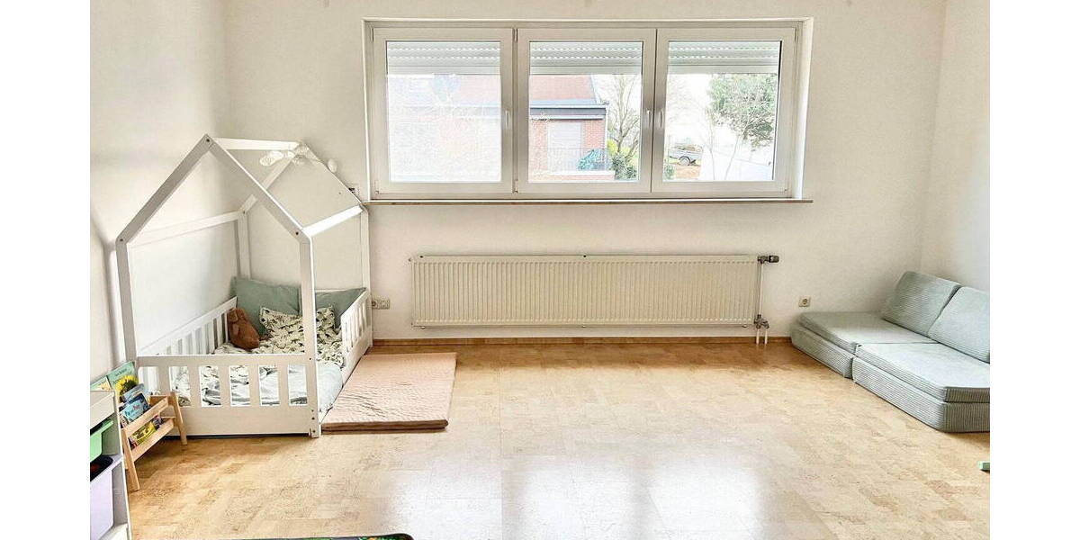 Reihenmittelhaus Mainz Hechtsheim - 4 Zimmer, 140 m&sup2;, 630.000&euro; | Angebot:26723221