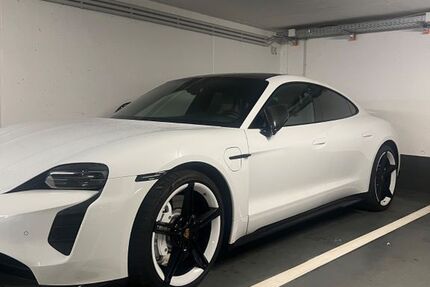 Porsche Taycan 22.500 km 56.500 &euro; Wiesbaden 65205