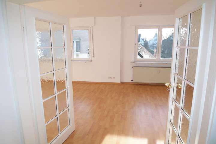 Etagenwohnung Mörfelden-Walldorf Walldorf - 3.5 Zimmer, 98 m&sup2;, 1.200&euro; | Angebot:25395516