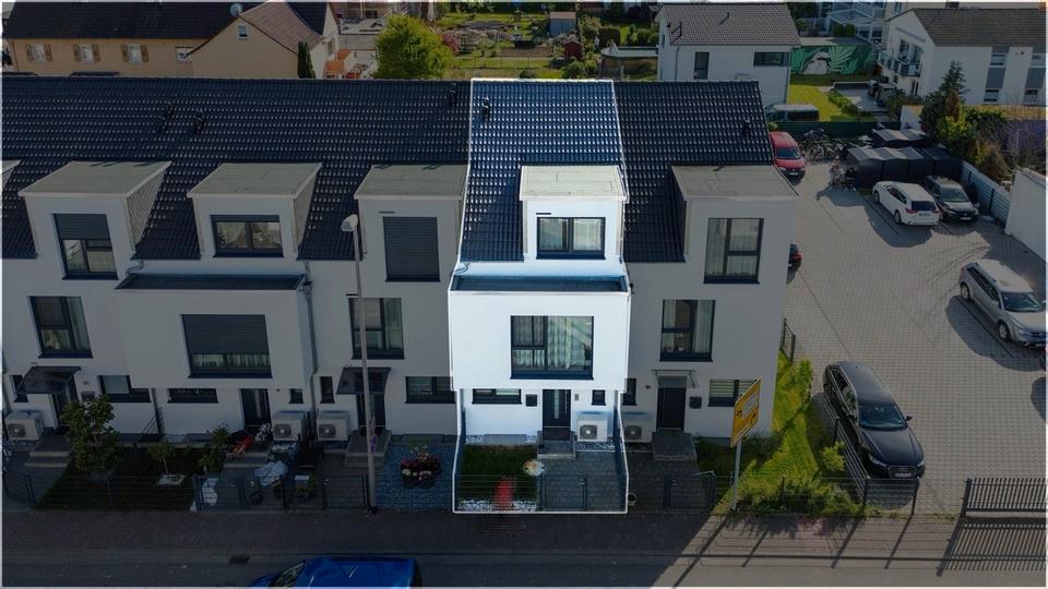 -Provisionsfrei- Schönes 6-Zimmer-Reihenhaus in Hattersheim 6 zimmer