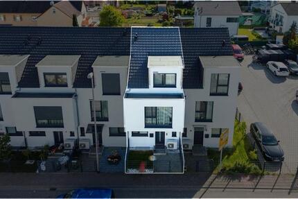 Haus Hattersheim am Main - 6 Zimmer, 146 m&sup2;, 689.000&euro; | Angebot:24619221