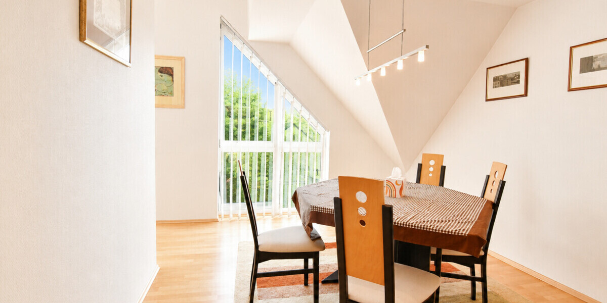 Elegante 3 - 4 Zi Maisonette mit Galerie mitten in Königstein - Maisonettenwohnung Königstein im Taunus | Angebot:26720854