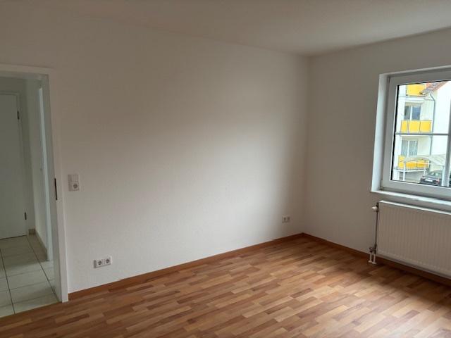 Etagenwohnung Budenheim - 3 Zimmer, 77 m&sup2;, 1.050&euro; | Angebot:26659696