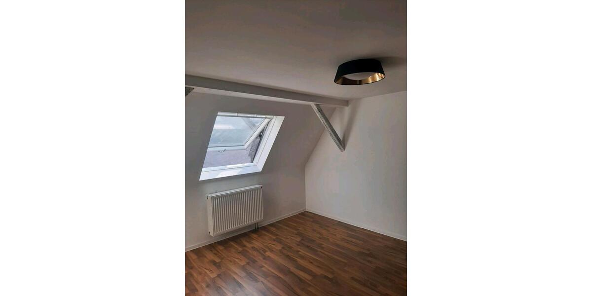 Einfamilienhaus Mainz Lerchenberg - 8 Zimmer, 200 m&sup2;, 699.000&euro; | Angebot:24831229