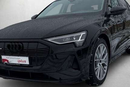 Audi e-tron 43.442 km 38.480 &euro; Mainz 55131