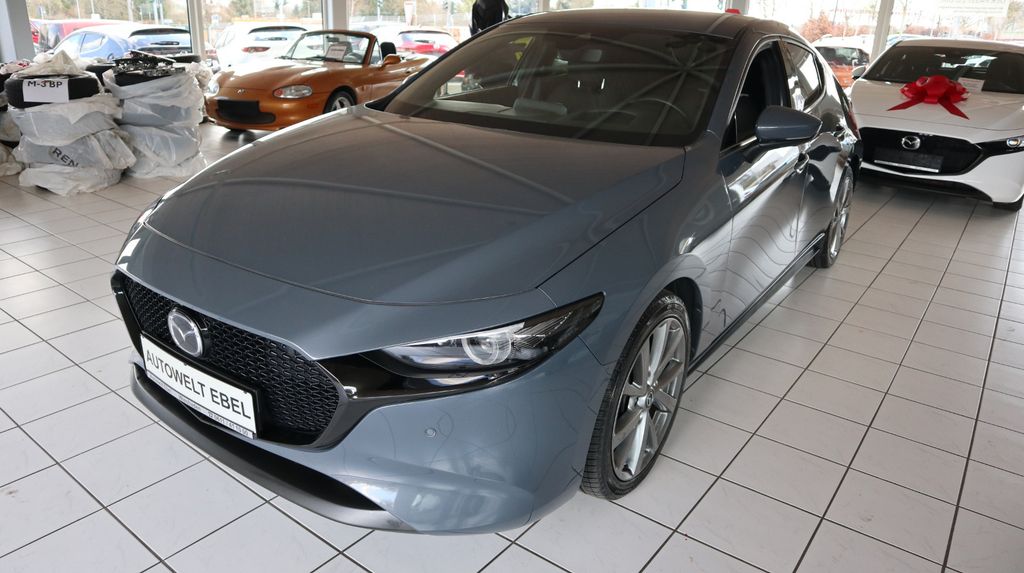 Mazda 3 80.000 km 19.400 &euro; Wiesbaden 65199