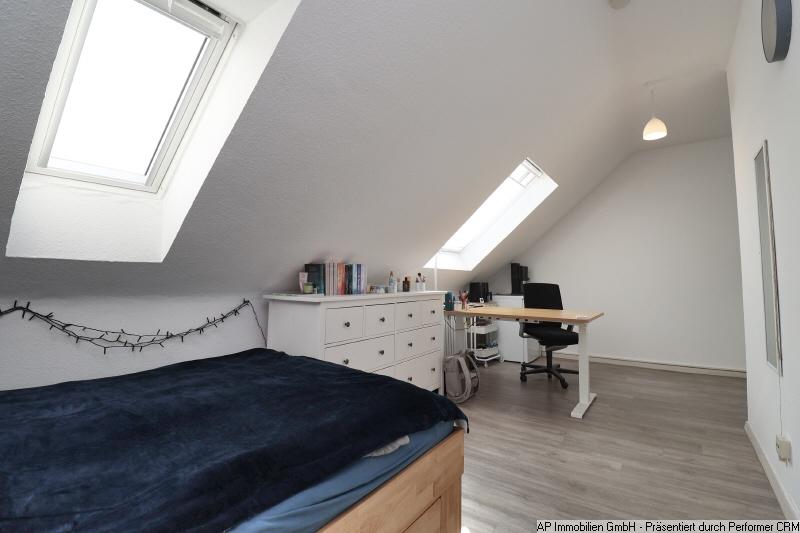 Dachgeschoßwohnung Mainz Bretzenheim - 1 Zimmer, 25 m&sup2;, 350&euro; | Angebot:25418257