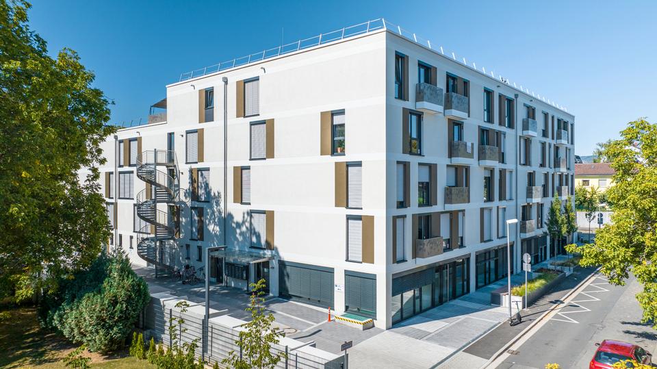 Etagenwohnung Wiesbaden Biebrich - 2 Zimmer, 56 m&sup2;, 866&euro; | Angebot:26165159
