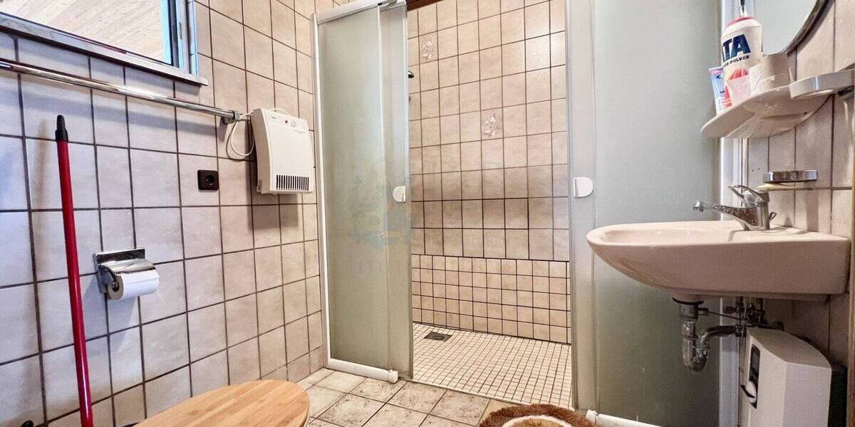 Einfamilienhaus Wiesbaden Erbenheim - 7 Zimmer, 158 m&sup2;, 627.000&euro; | Angebot:26361277