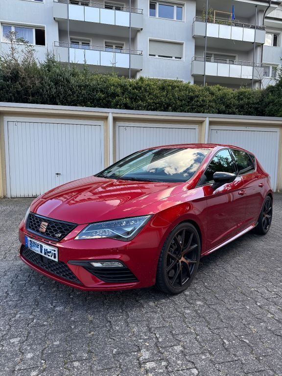 Seat Leon 56.000 km 24.500 € Kelkheim 65779